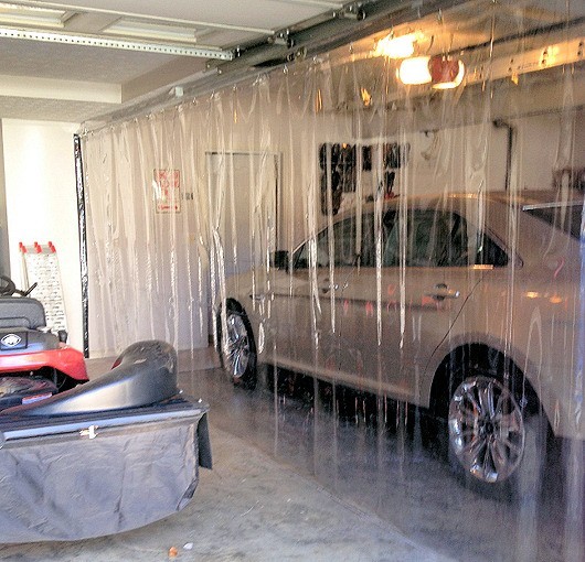 plastic-garage-curtain