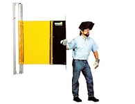 retractable welding curtain