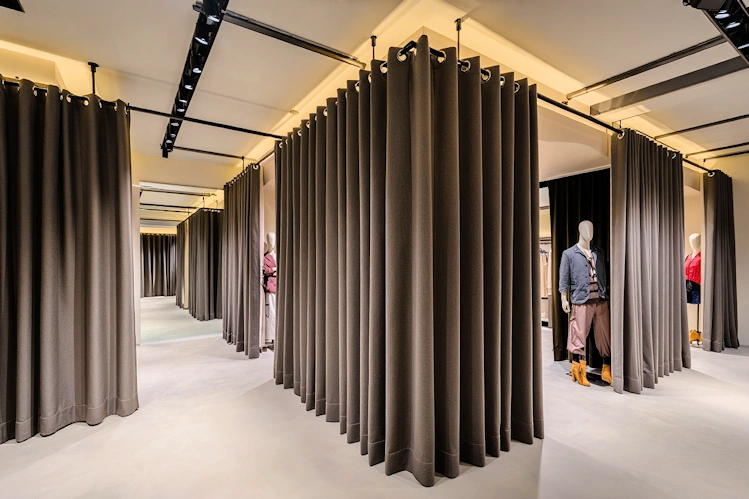 Retail-showroom-curtains