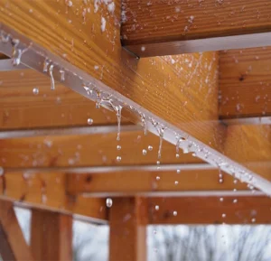 pergola-sealant-winter-protection-against-moisture-and-ice